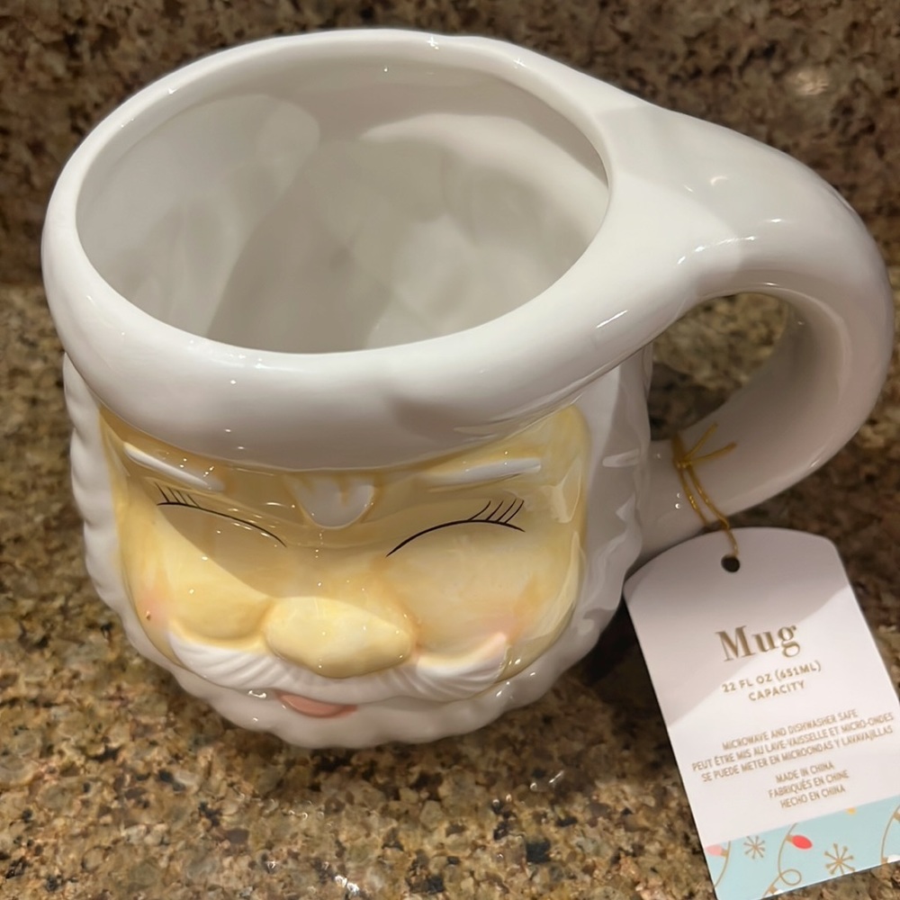 Santa Mug - Picture 2 of 3